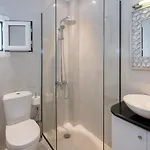 Spitaki Pool House & Spitaki Jacuzzi Deluxe * Corfu (city)
