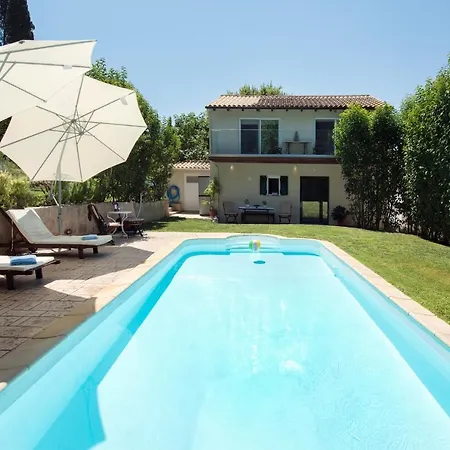Apartment Spitaki Pool House & Spitaki Jacuzzi Deluxe