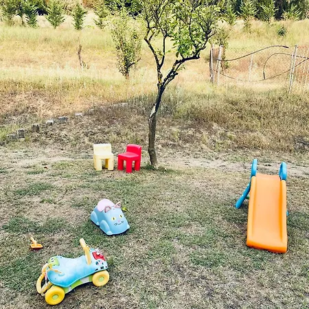 Spitaki Pool House *