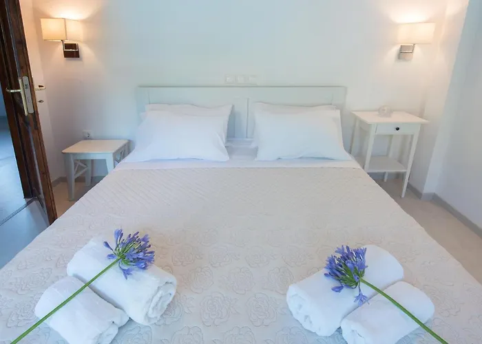 Spitaki Pool House * Corfu (city)